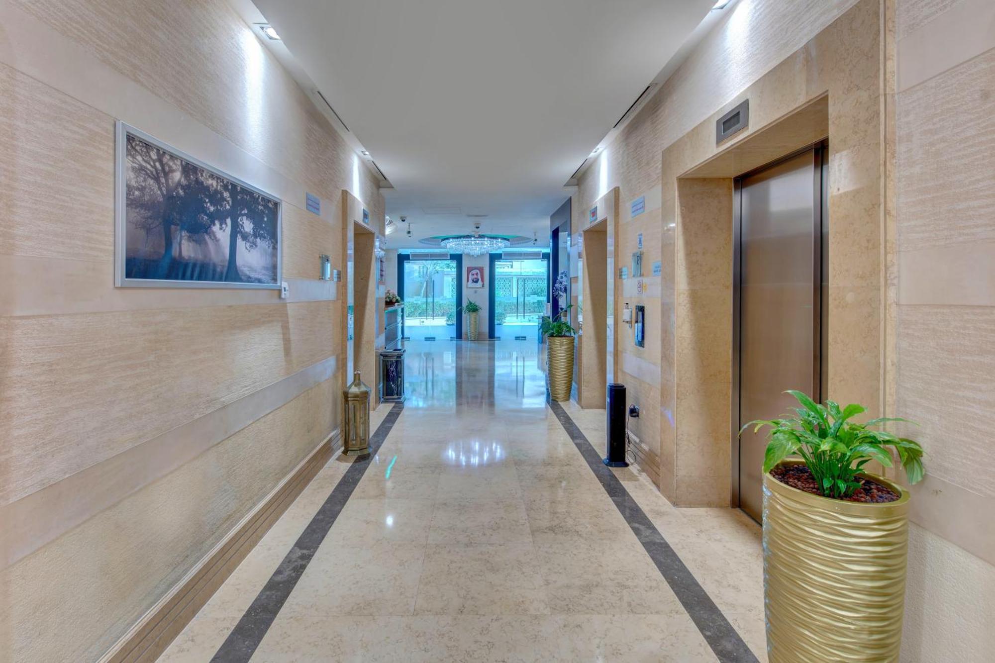Suha Jbr Hotel Apartments Dubai Exterior photo